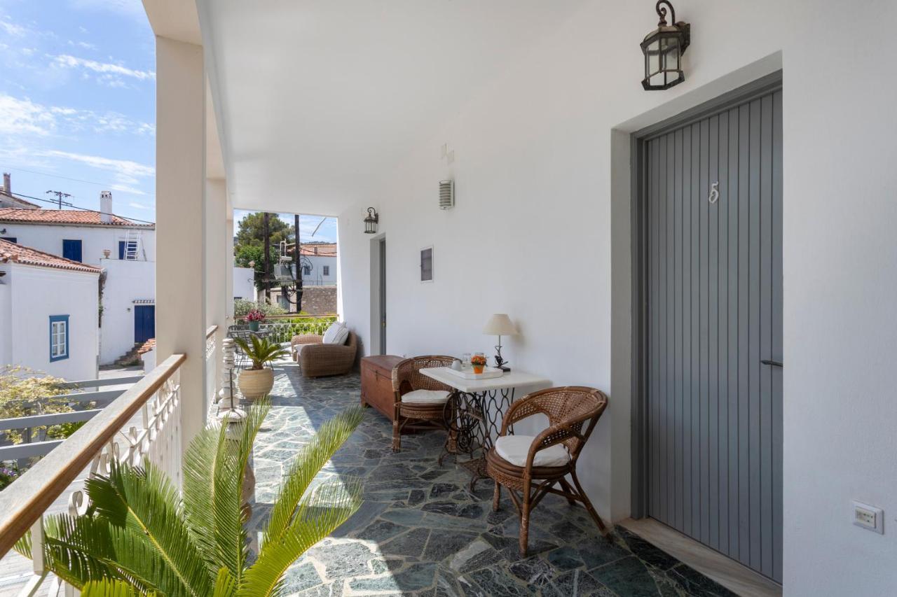 Apartamento Condillia Central Spétses Exterior foto